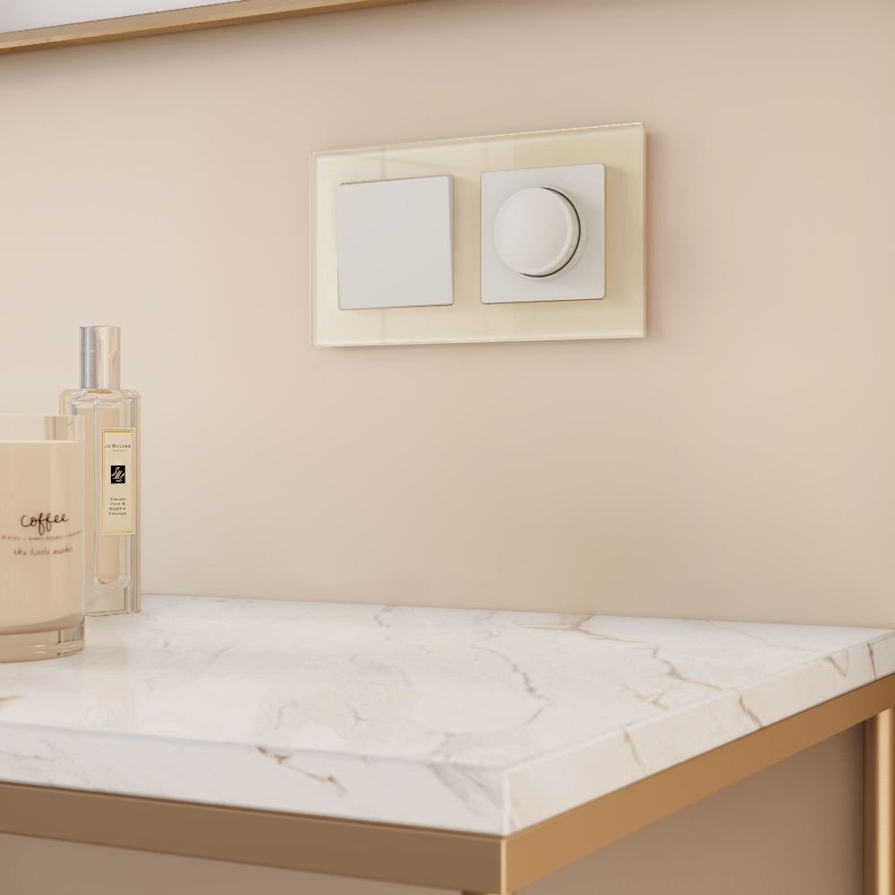 Рамка стеклянная Werkel Favorit на 2 поста Молочный W0021141 — изображение 2