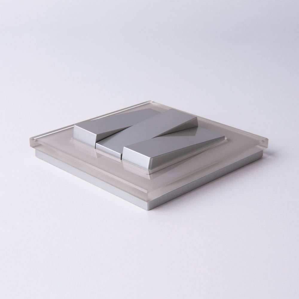 Выключатель трехклавишный встраиваемый Werkel Cеребряный W1130006 — изображение 3